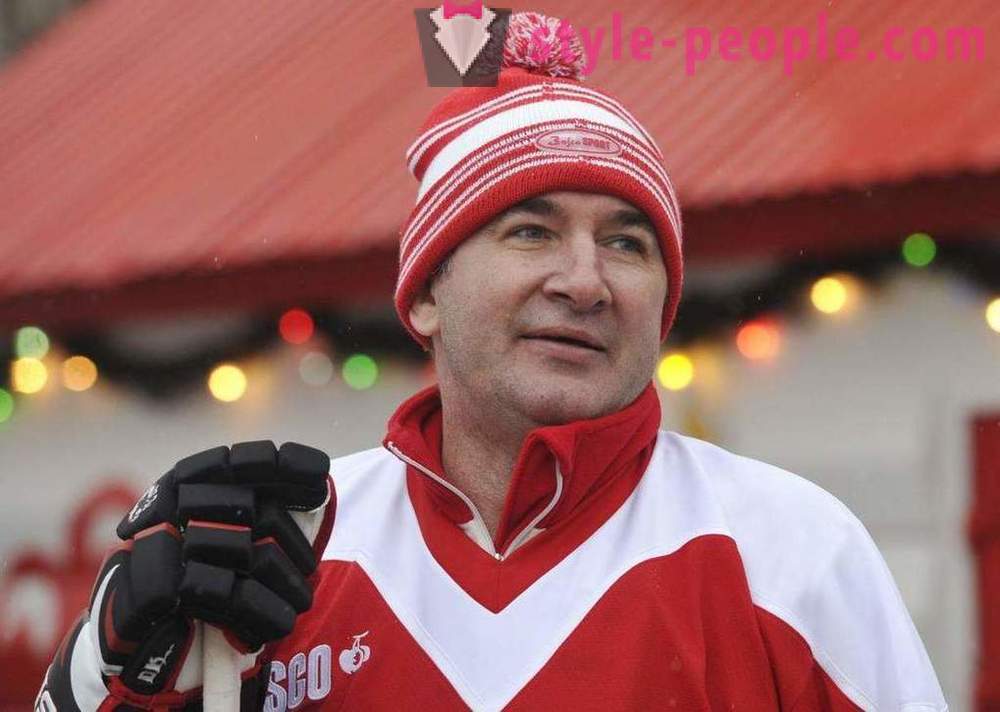 Alexander Kozhevnikov, hokejista: životopis, rodina, športové úspechy