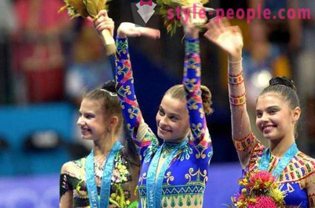Julia Barsukov: recenzie School of gymnastiku olympijský víťaz
