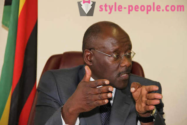 Minister Zimbabwe neprijal veľkosť čínskych prezervatívov
