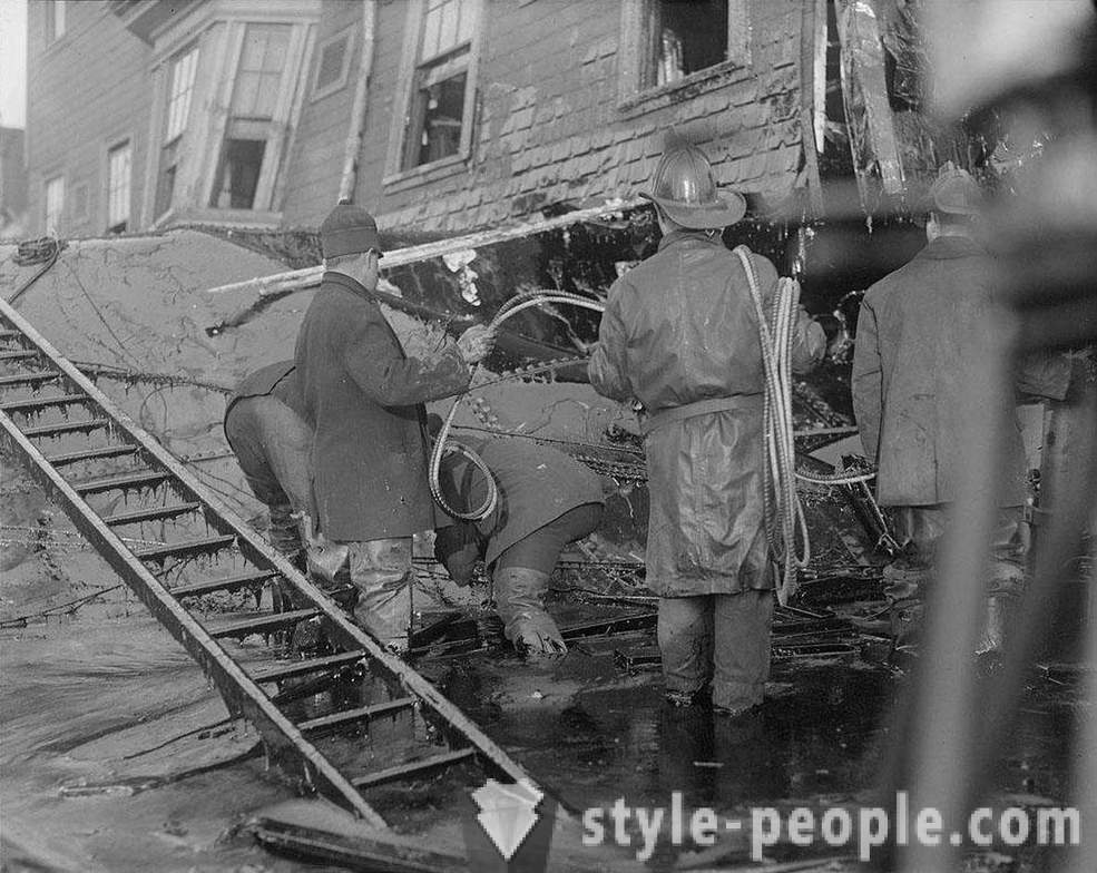 Historické zábery z povodní cukru v Bostone