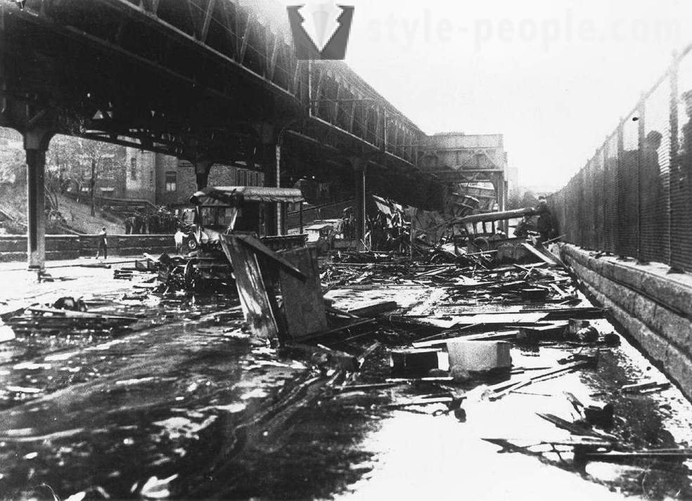 Historické zábery z povodní cukru v Bostone