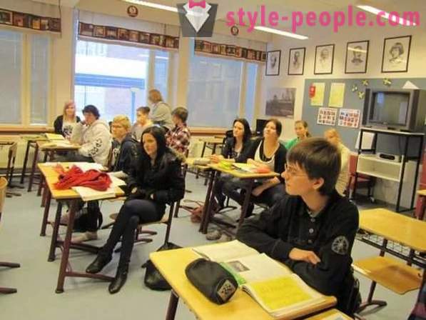 Vo Fínsku školy zrušili štúdium druhého štátneho jazyka