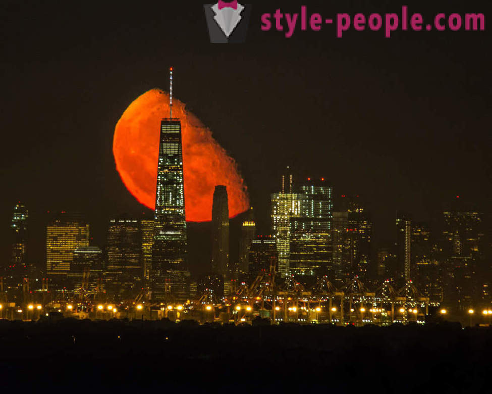 Krvavý mesiac nad Manhattan