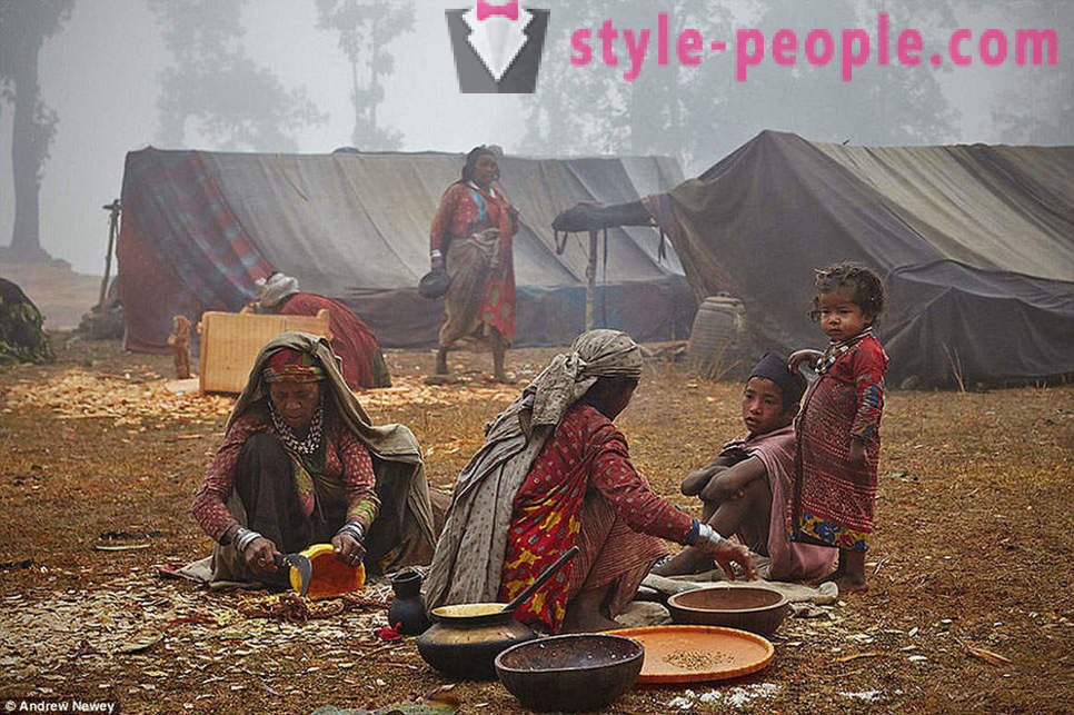 Posledné lovci a zberači: život primitívne kmeňa v Nepále