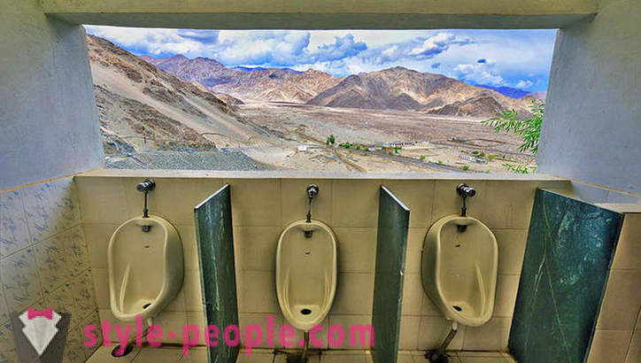 Z nutnosti, ale nie blázon: najneobvyklejších verejné toalety