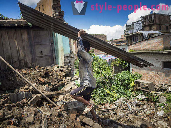 Nepál 4 mesiace po katastrofe