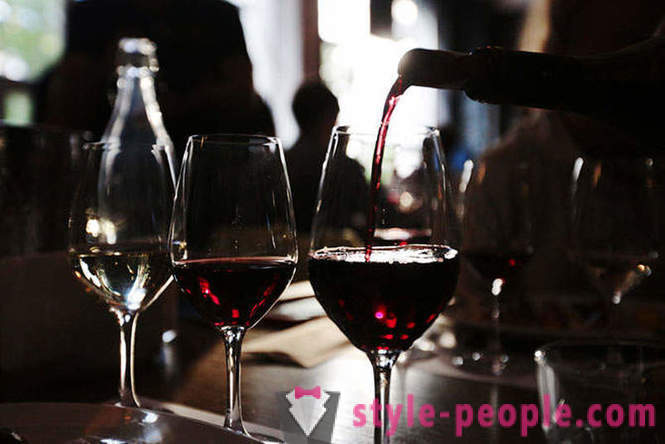 10 faktov o Beaujolais, ktoré z vás urobí milovníkom vína s vycibreného vkusu