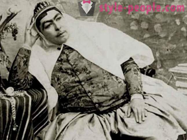 Pozrite sa teda jedinečnou žena iránsky Shah