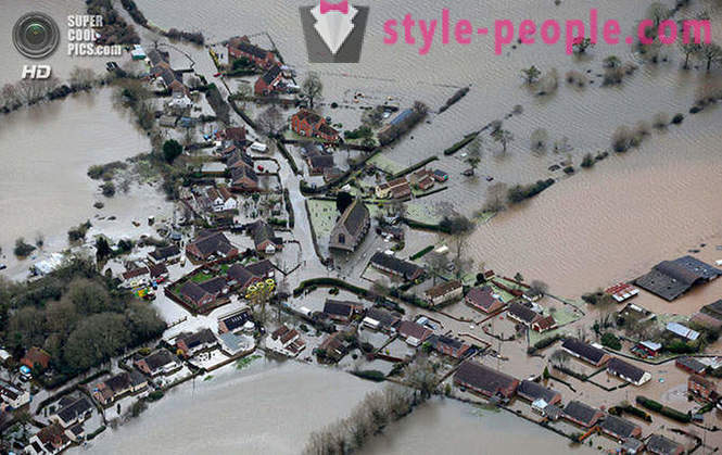 Záplavy v juhozápadnom Anglicku