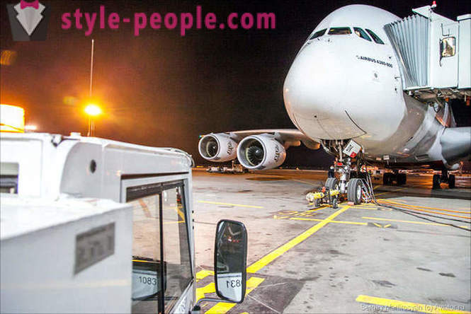 Ako slúžiť najväčšie dopravné lietadlo na Domodedovo