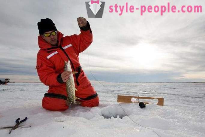 Zimný rybolov na ľade prvého: tipy skúsení