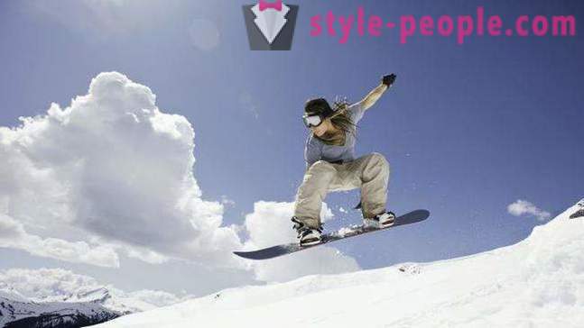 Snowboarding. lyžiarskeho vybavenia, jazda na snowboarde. Snowboardingu pre začiatočníkov