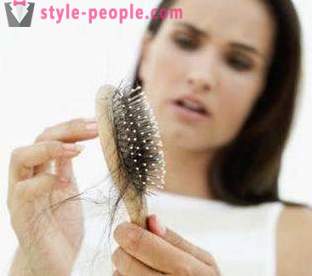 Prečo vlasy vypadnú po pôrode? Čo je potrebné urobiť, aby sa vaše vlasy husté?