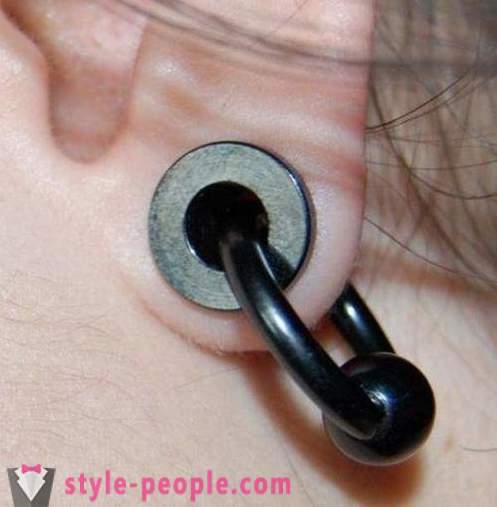 Tunely v ušiach - pre extrémne piercing